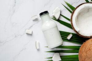 Read more about the article The Nutritional Powerhouse: Unleashing the Health Benefits of Coconut Milk
